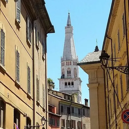 Appartement Charme Sant'eufemia Modena