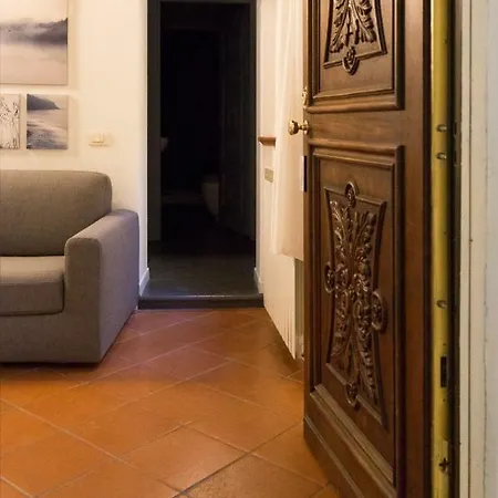 Charme Sant'eufemia Appartement *